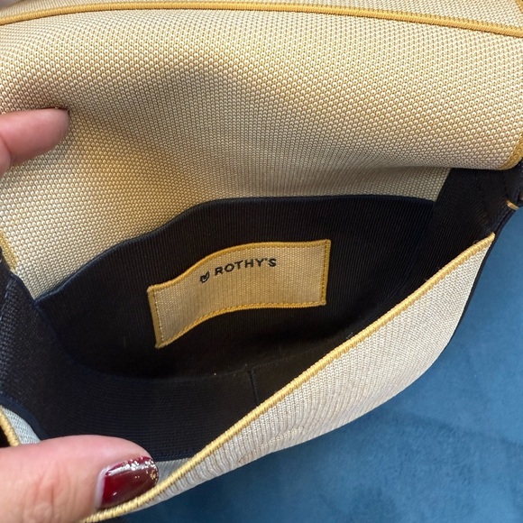 Rothy’s Beige & Navy Crossbody Bag – NWOT w/ Dust Bag + Laundry Bag - Picture 4 of 4